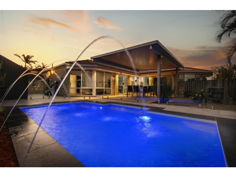 45 Palmerston Drive, Oxenford QLD 4210