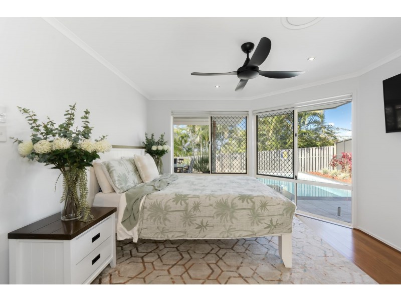 45 Palmerston Drive, Oxenford QLD 4210