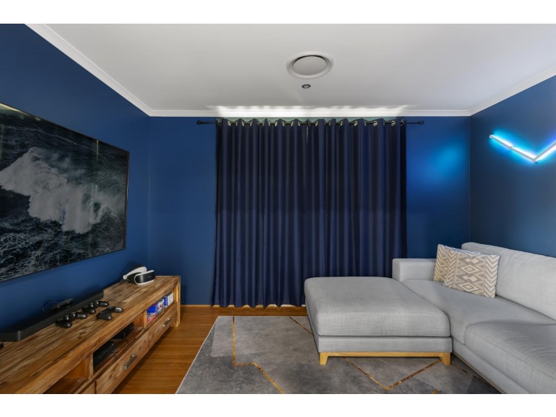 45 Palmerston Drive, Oxenford QLD 4210