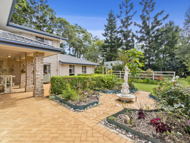 734 Main Western Road, Tamborine Mountain QLD 4272