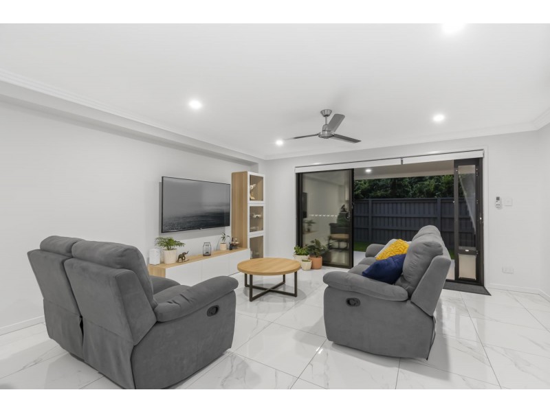 14/18 Tian Crescent, Upper Coomera QLD 4209