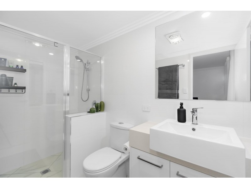 14/18 Tian Crescent, Upper Coomera QLD 4209