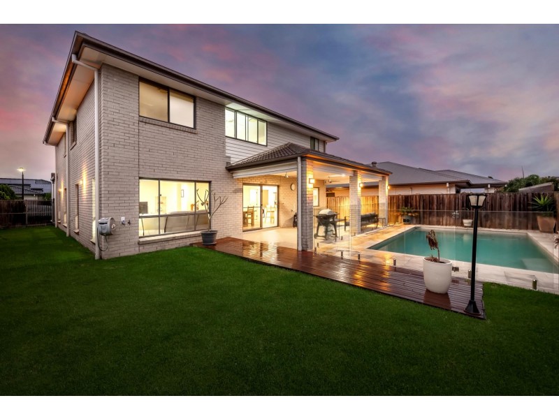 2 Alpine Lane, Pimpama QLD 4209