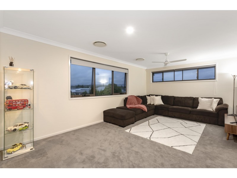 2 Alpine Lane, Pimpama QLD 4209