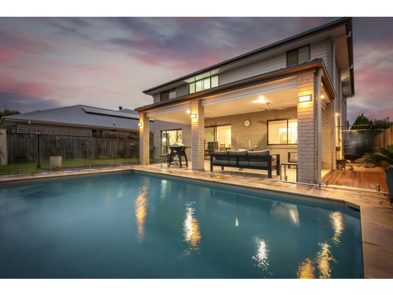 2 Alpine Lane, Pimpama QLD 4209