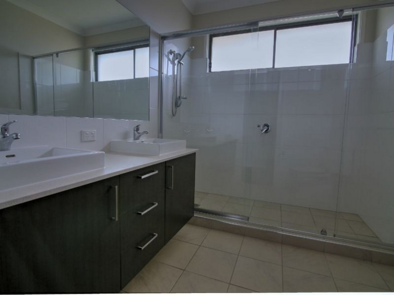 6 Elsey Court, Pimpama QLD 4209