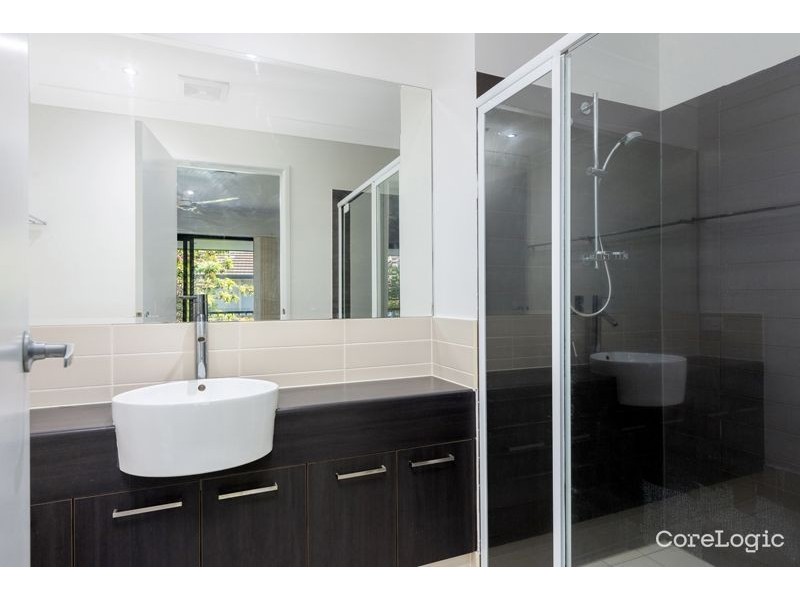 38/1 Jefferson Court, Upper Coomera QLD 4209