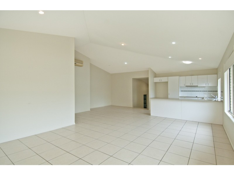 15 Pecan Drive, Upper Coomera QLD 4209