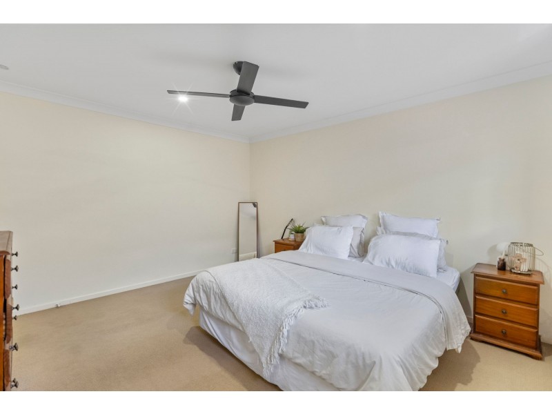 26 Percy Earl Crescent, Pimpama QLD 4209