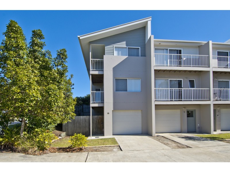 19/45 Christopher Street, Pimpama QLD 4209
