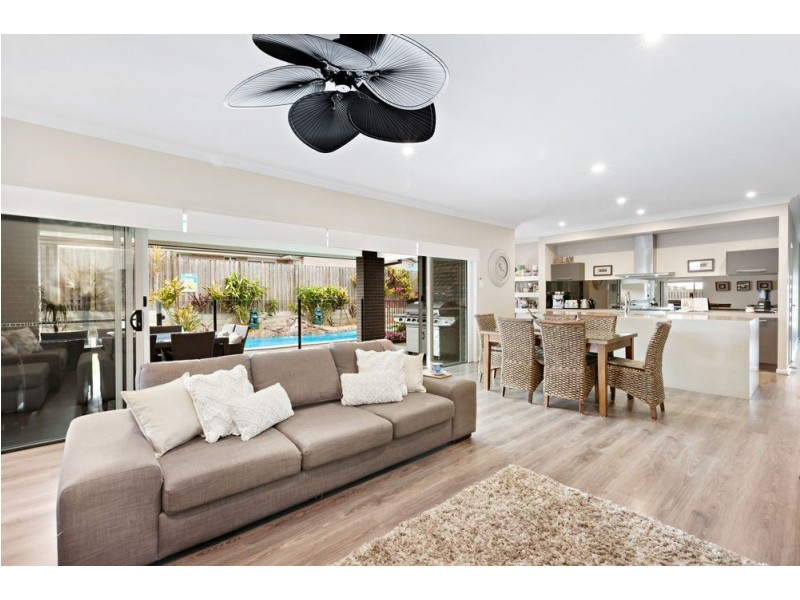 19 Gemini Circuit, Coomera QLD 4209