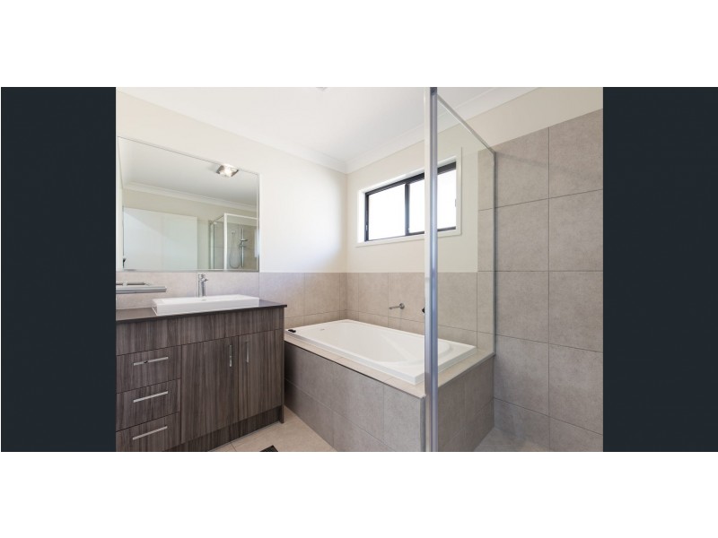 21 Altair Street, Coomera QLD 4209