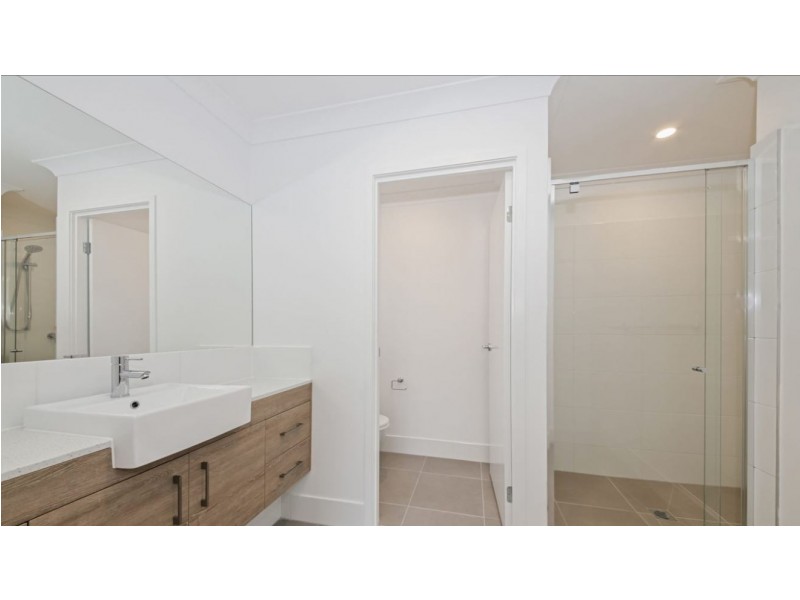 7 Mount Wheeler Street, Park Ridge QLD 4125