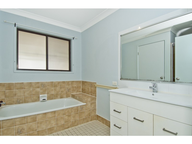 34 Peachey Road, Ormeau QLD 4208