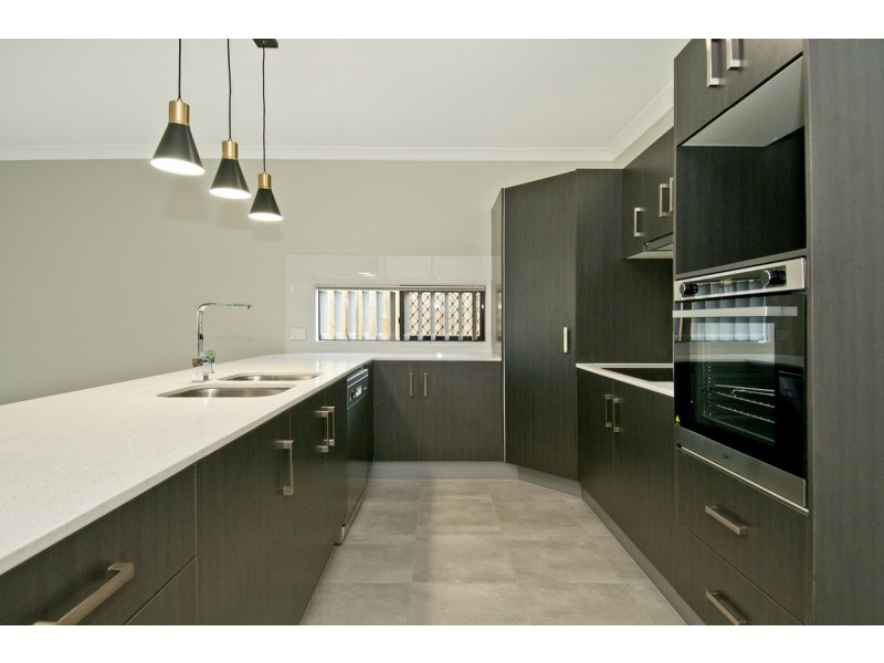 27 Amalfi Circuit, Jimboomba QLD 4280