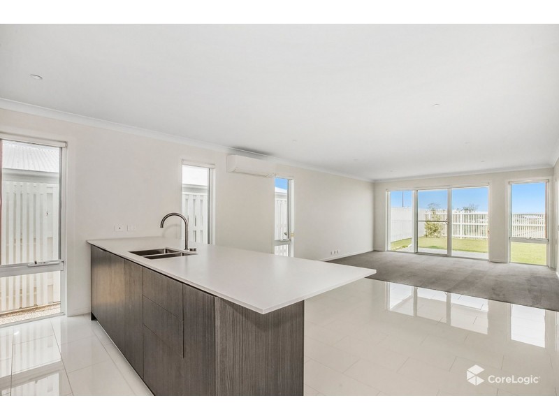 16 Murdoch Court, Pimpama QLD 4209