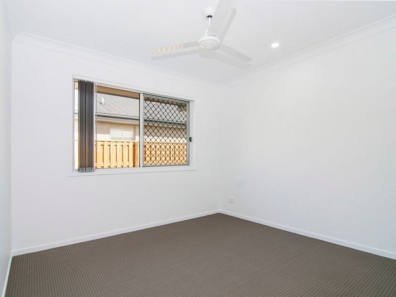 36 Longstaff Crescent, Pimpama QLD 4209