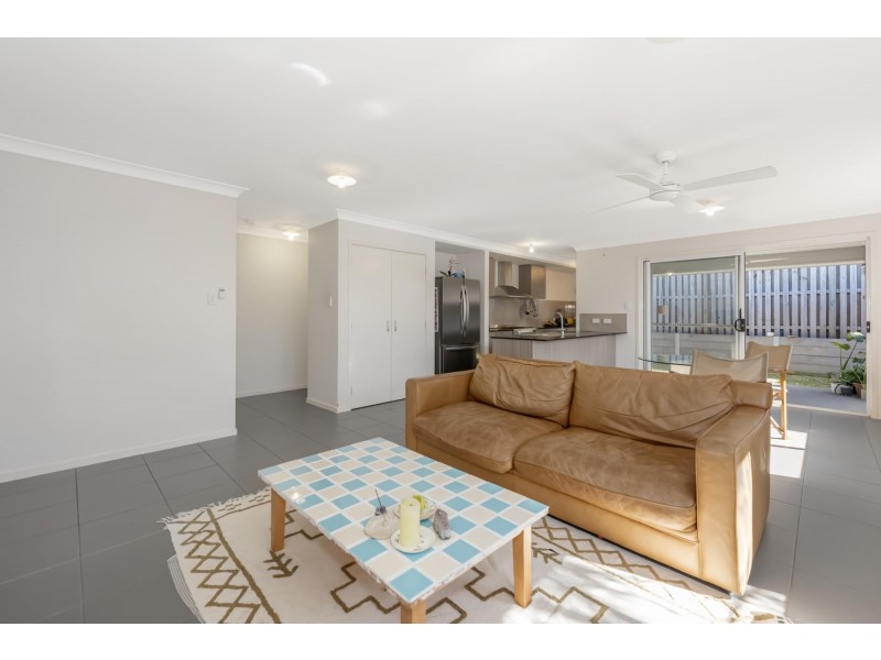 84 Lindeman Circuit, Pimpama QLD 4209