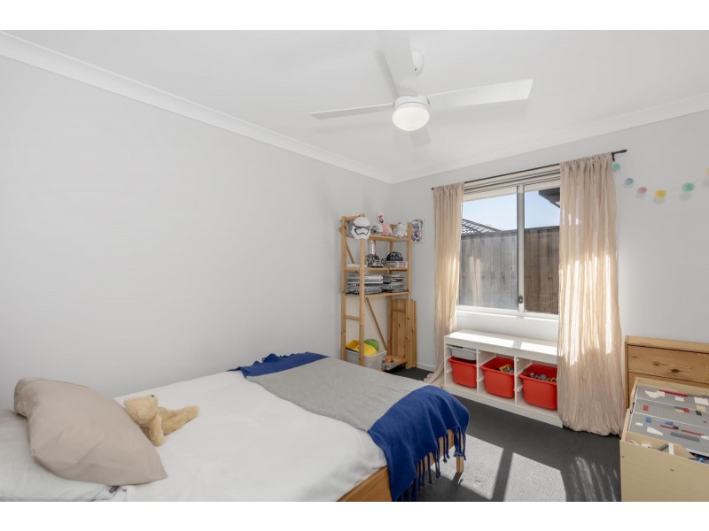 84 Lindeman Circuit, Pimpama QLD 4209