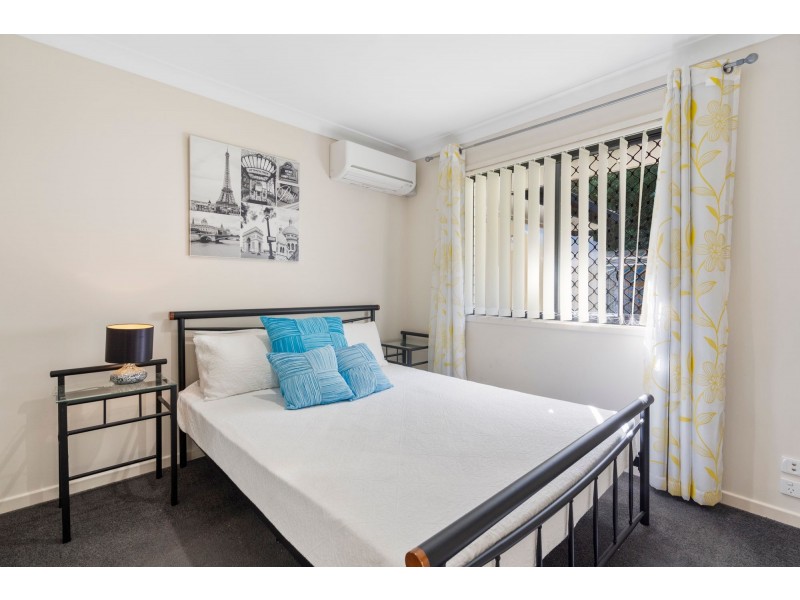 2/27 Heather Drive, Upper Coomera QLD 4209