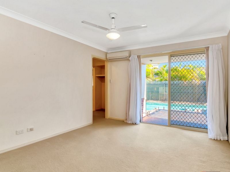 40 Roseapple Circuit, Oxenford QLD 4210