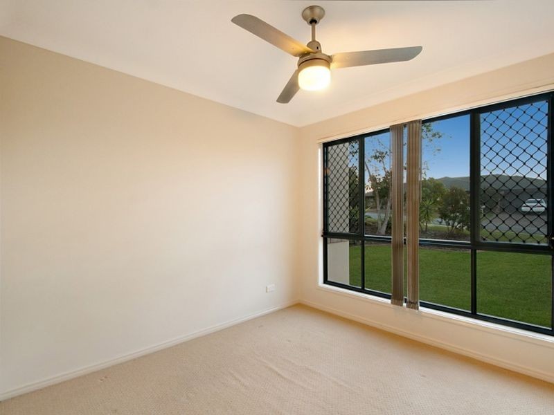 7 Jaxson Terrace, Pimpama QLD 4209