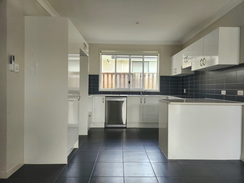 12 Danbulla Street, Pimpama QLD 4209