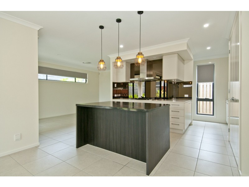 73 Challenger Way, Coomera QLD 4209