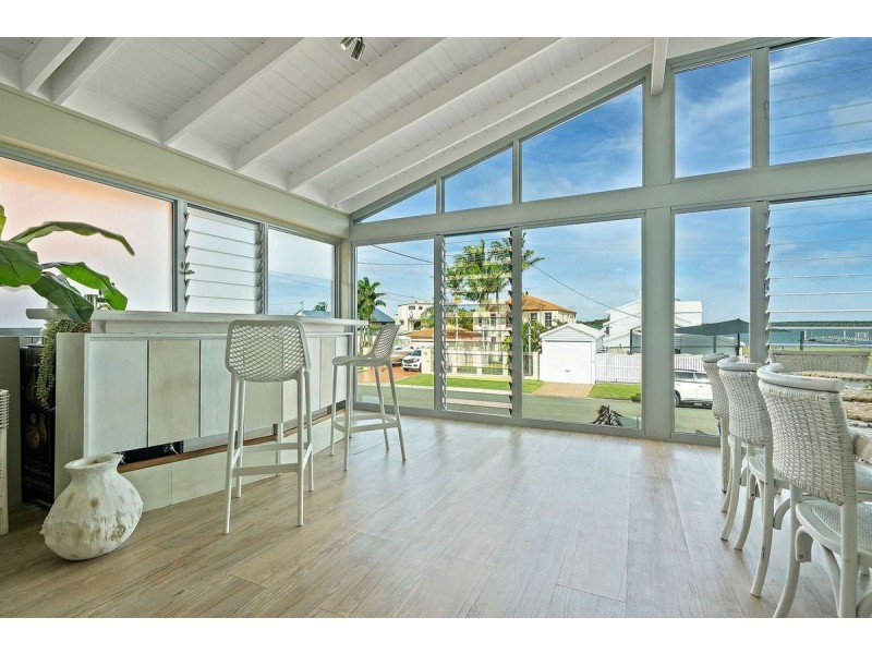 19 Warana Avenue, Steiglitz QLD 4207