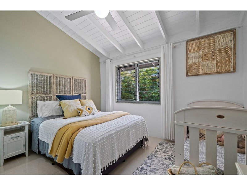 19 Warana Avenue, Steiglitz QLD 4207