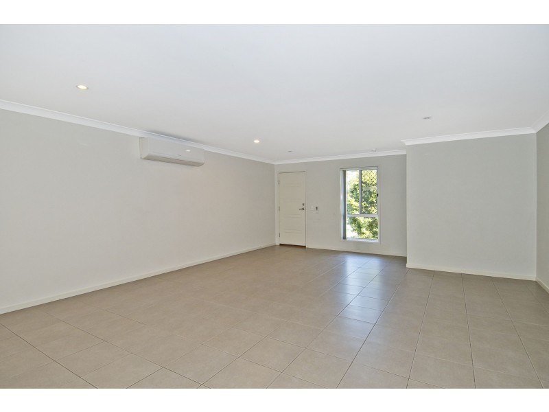 1/7 Copper Parade, Pimpama QLD 4209