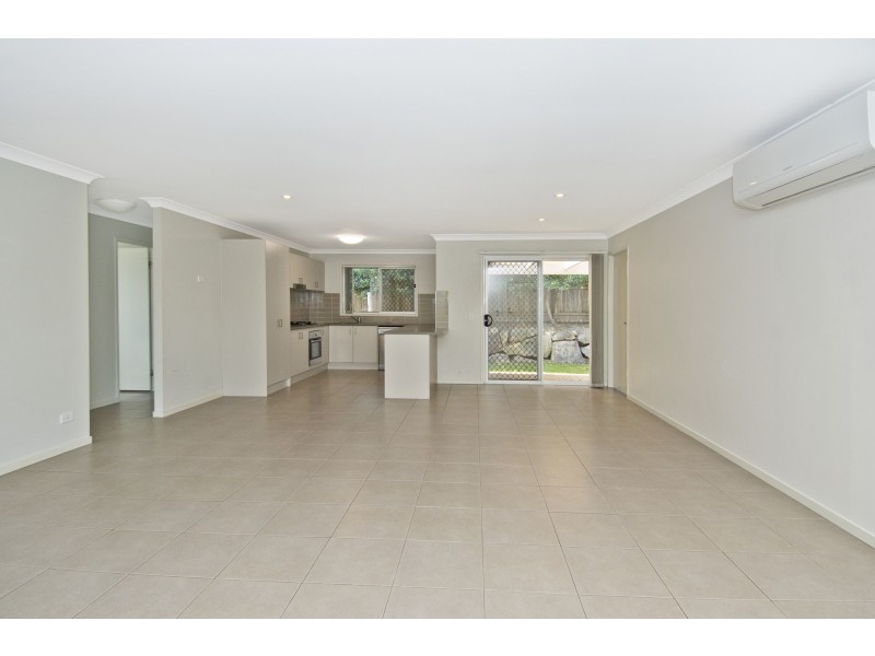 1/7 Copper Parade, Pimpama QLD 4209