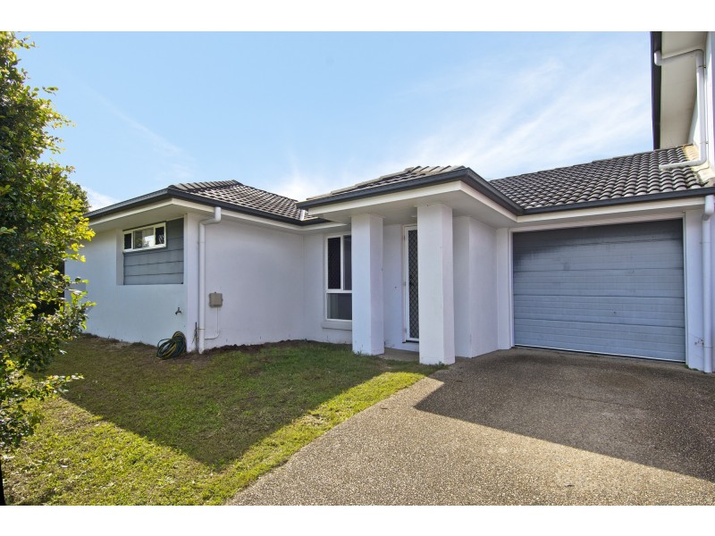 1/7 Copper Parade, Pimpama QLD 4209