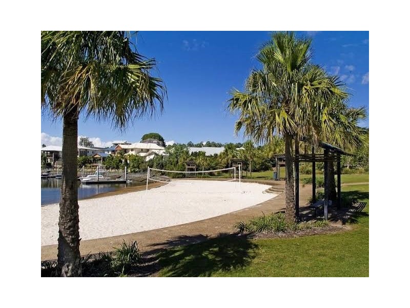 27 Buccaneer Way, Coomera Waters QLD 4209