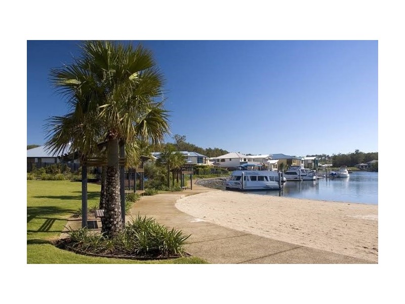 27 Buccaneer Way, Coomera Waters QLD 4209