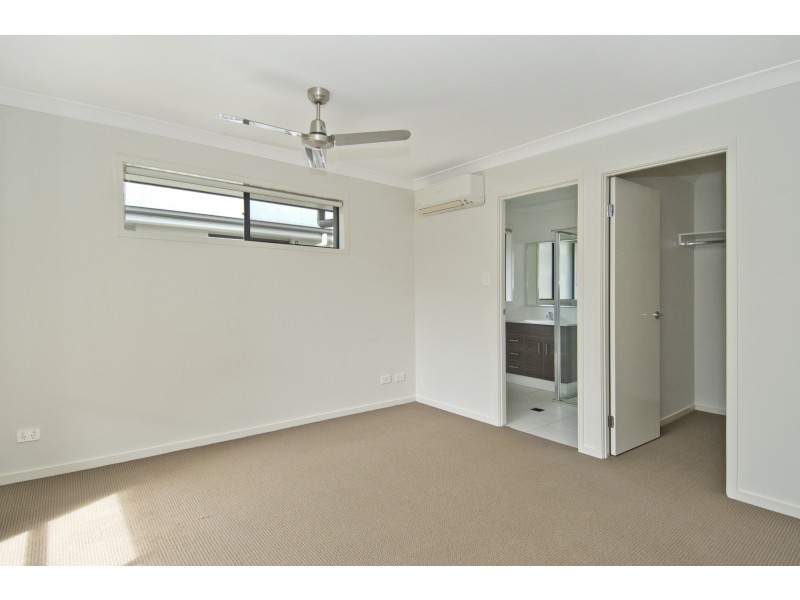 19 Stinson Circuit, Coomera QLD 4209