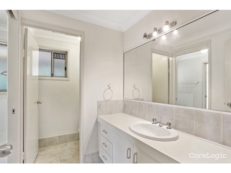 16 Ealing Court, Nerang QLD 4211