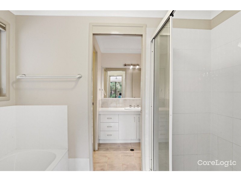 16 Ealing Court, Nerang QLD 4211