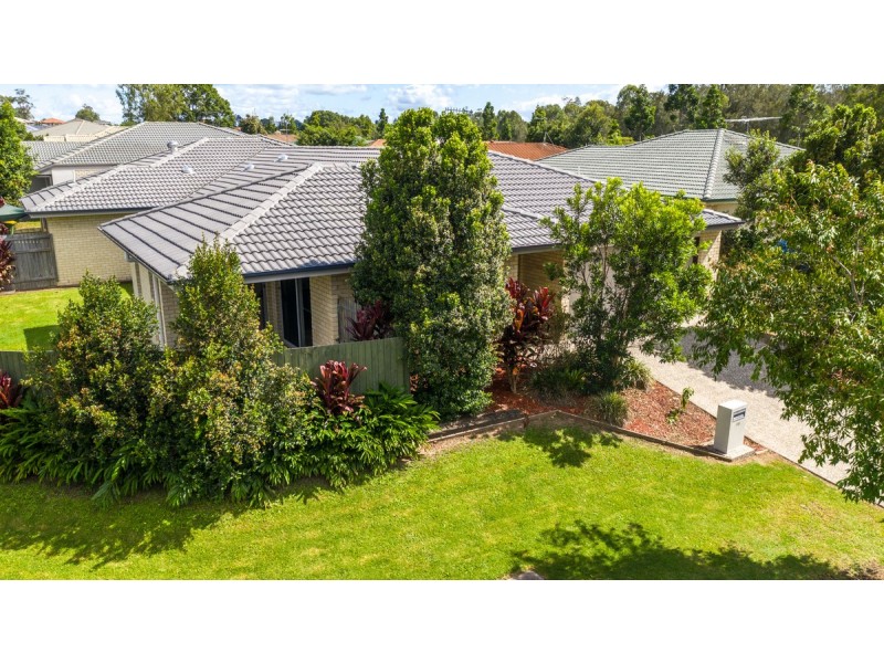 2/3 Banks Drive, Ormeau QLD 4208