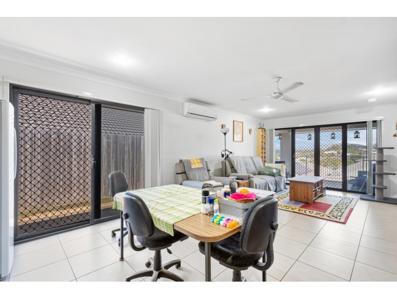 12 Gresswell Crescent, Upper Coomera QLD 4209