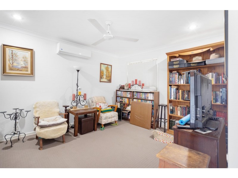 12 Gresswell Crescent, Upper Coomera QLD 4209
