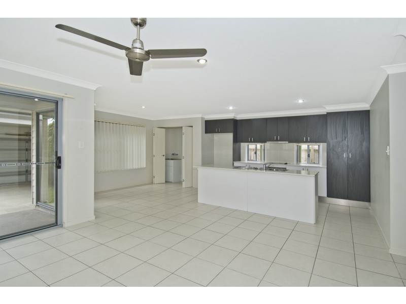 10 Vesper Lane, Coomera QLD 4209