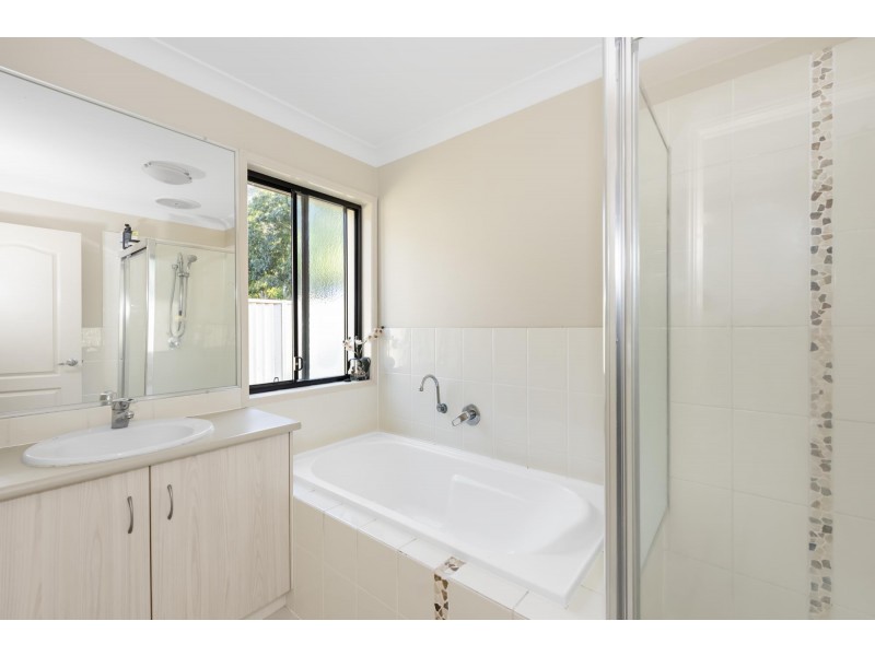 15 Rumbold Court, Upper Coomera QLD 4209