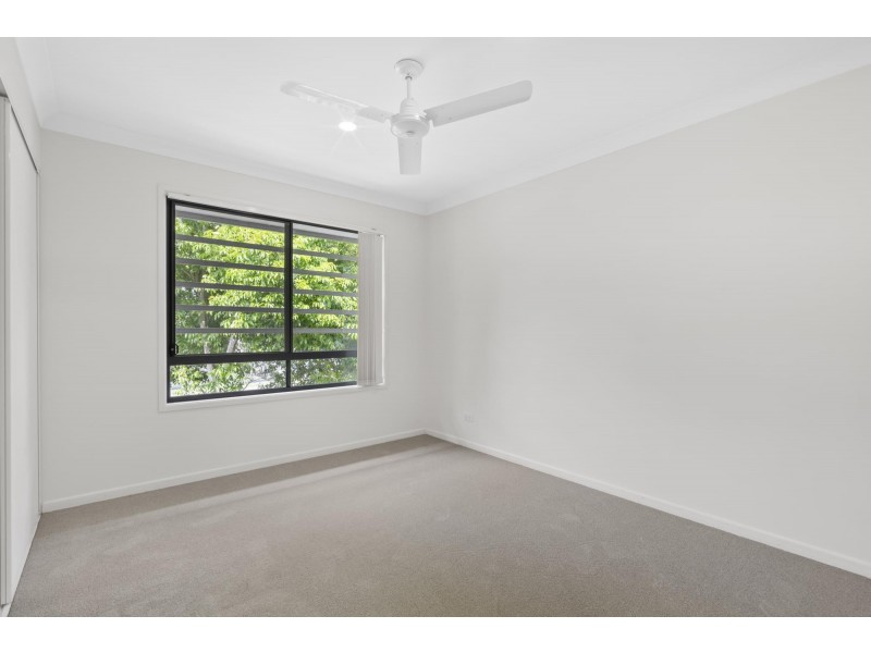 7/2 Jefferson Court, Upper Coomera QLD 4209
