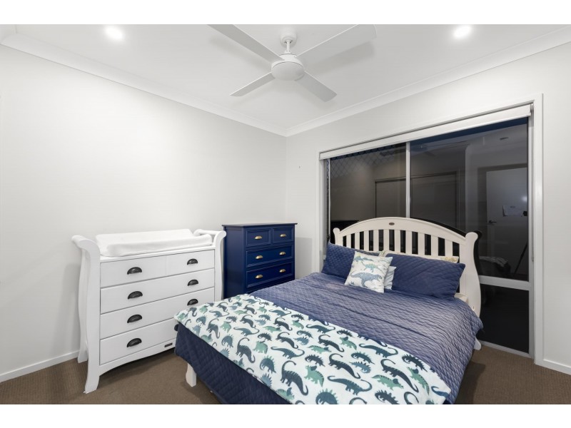 6 Hoop Pine Circuit, Coomera QLD 4209