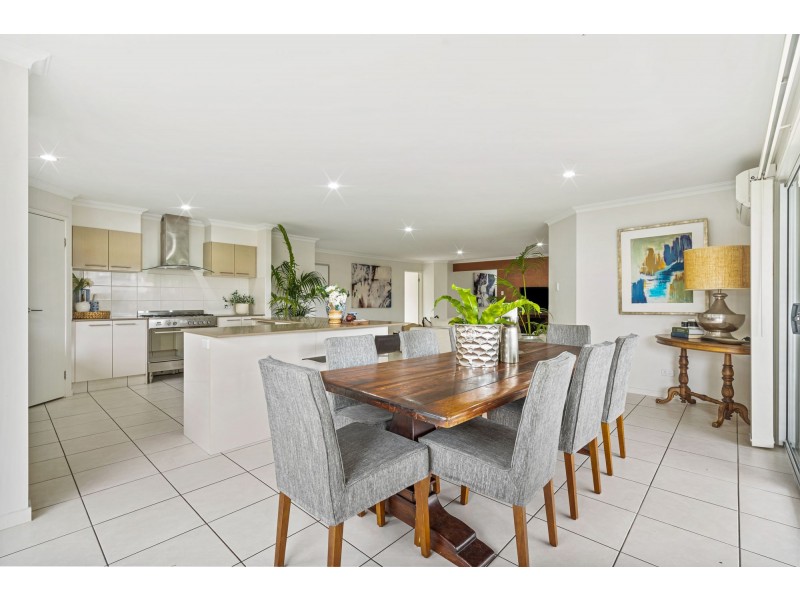 7 Severn Street, Coomera QLD 4209
