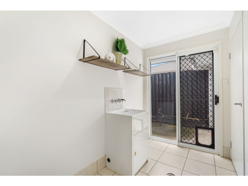 7 Severn Street, Coomera QLD 4209