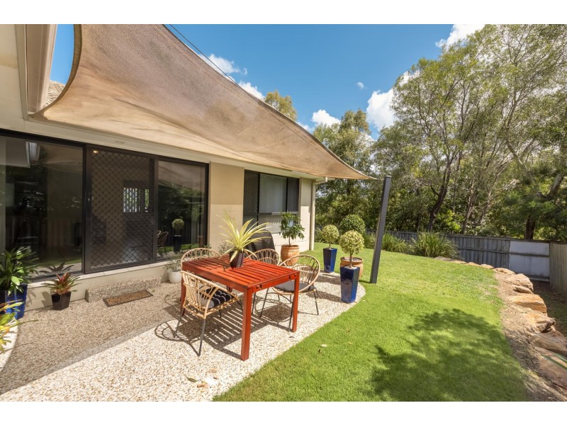 17 Gerard Street, Pacific Pines QLD 4211
