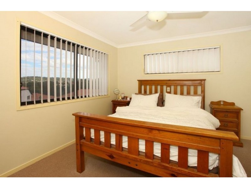 17/141 Pacific Pines Boulevard, Pacific Pines QLD 4211