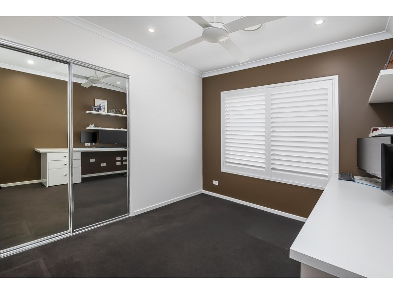 27 Summerhill Crescent, Ormeau Hills QLD 4208